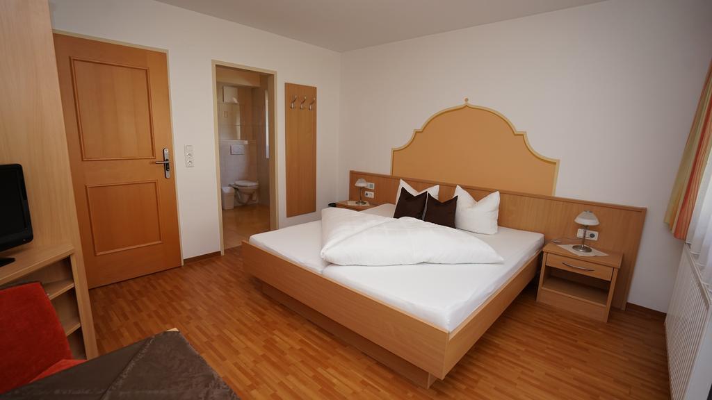 Appartements Rosa Mayrhofen Habitación foto